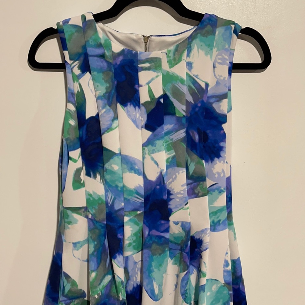 Vince Camuto Blue floral dress
